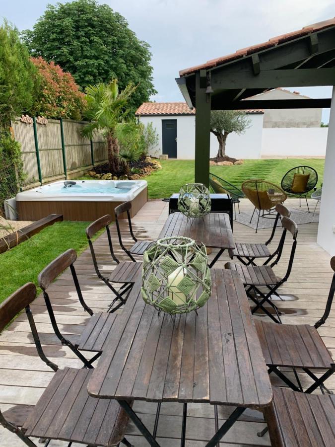 拉罗歇尔Les Jardins Des Brandes别墅 外观 照片